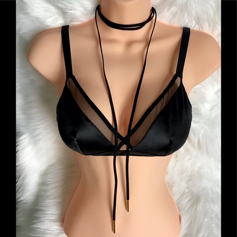 Victoria’s Secret Limited Edition Black Satin Mesh Bralette Size Small